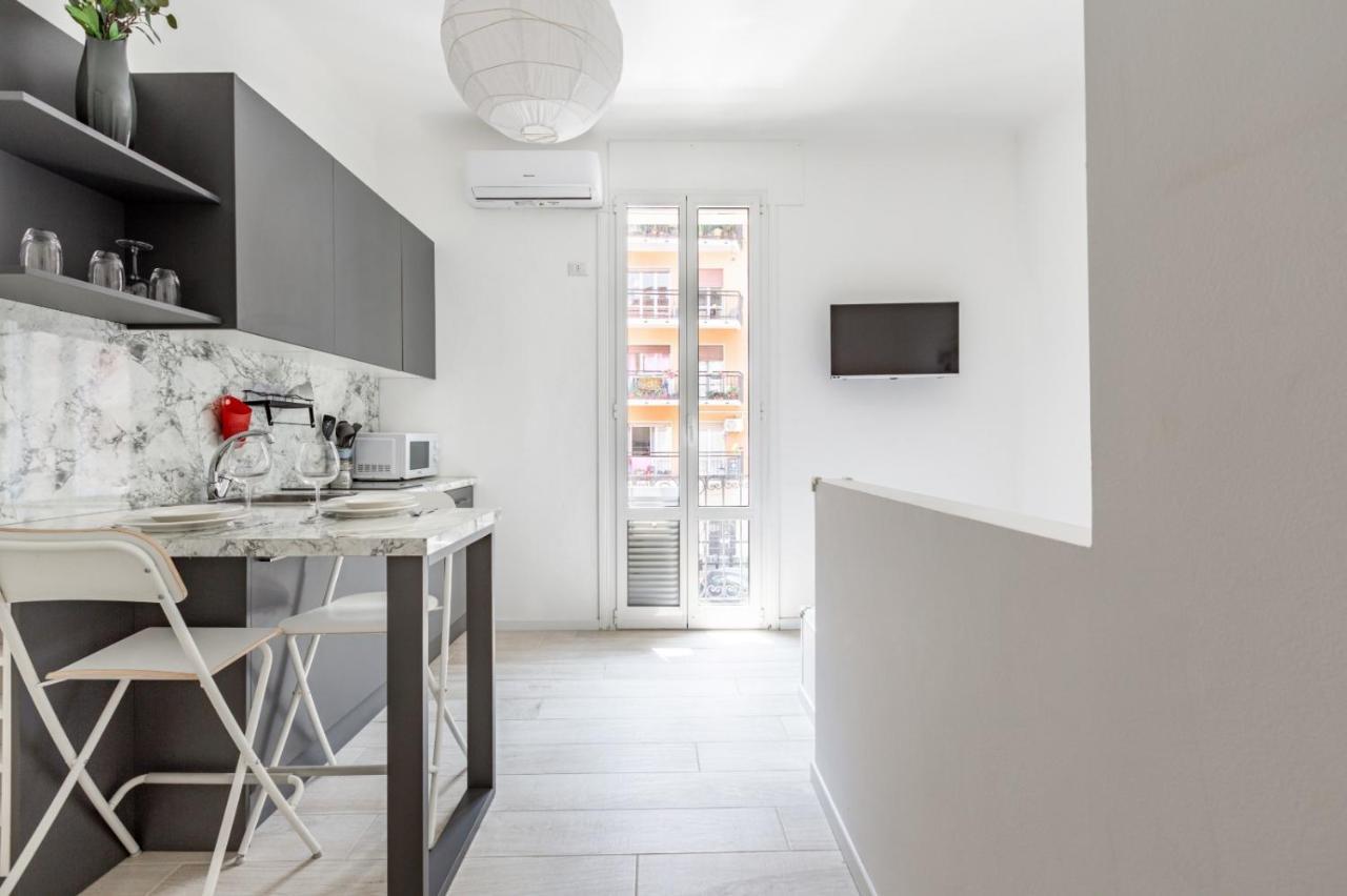 Bright Apt 600Mt From Viale Zara! Milán Exterior foto